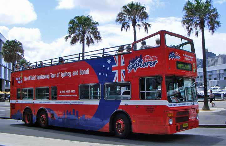 City Sightseeing Sydney Tour MCW Super Metrobus 427